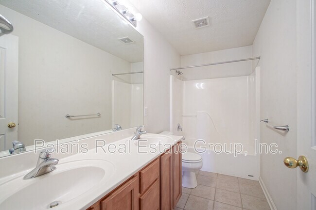 Building Photo - 11919 Cabri Ln