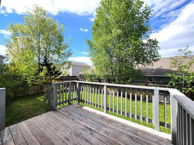 Building Photo - 3509 Laredo Dr