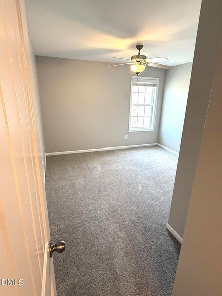 Building Photo - 514 Dragby Ln