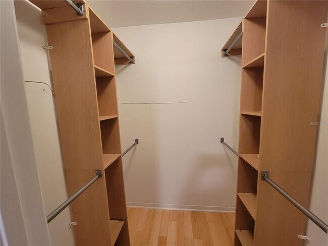 Building Photo - 2070 SW 42nd Ln