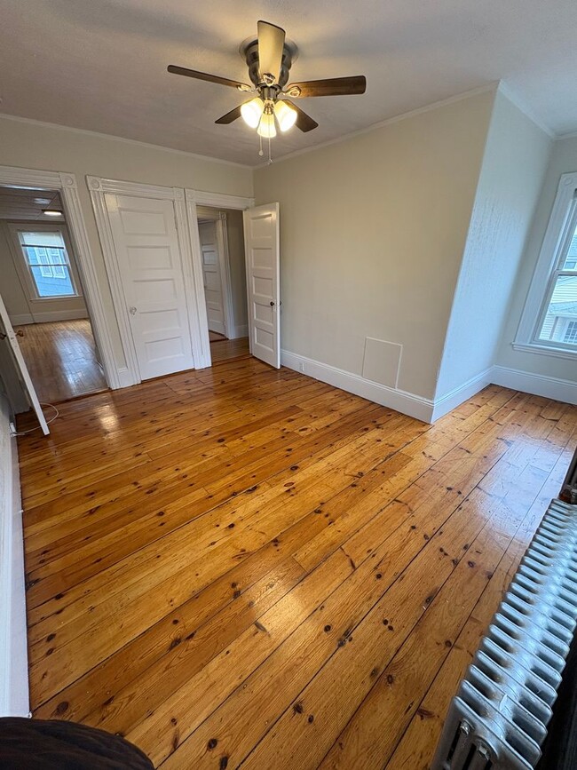 Building Photo - 17 Essex St