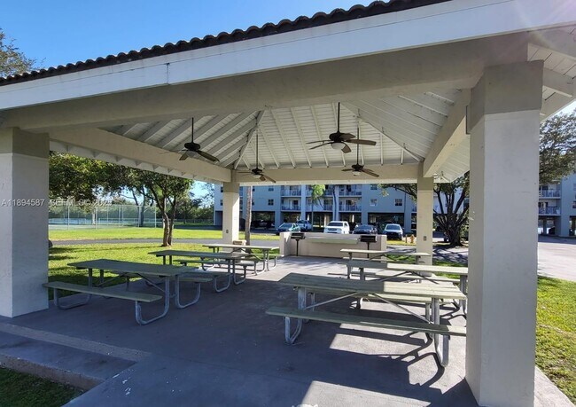 Building Photo - 8260 SW 210th St