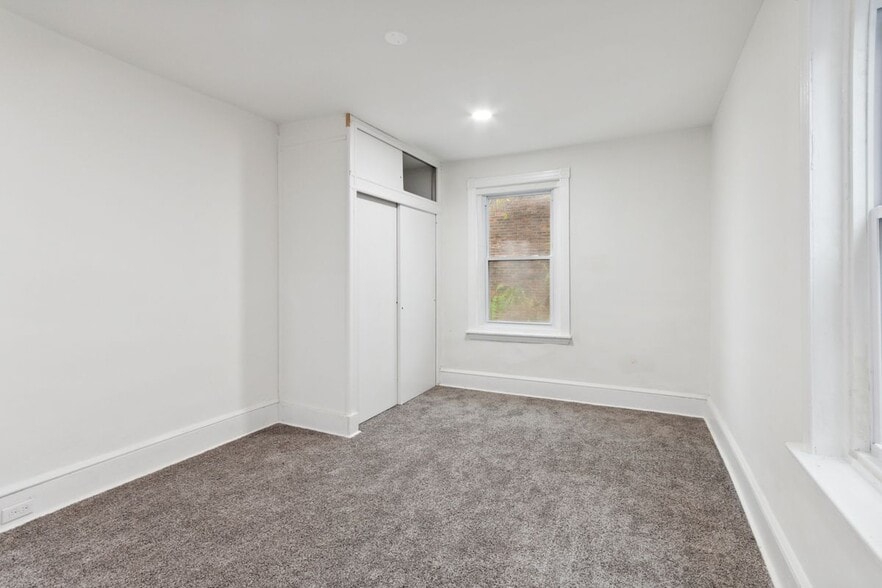 Building Photo - 6202 Callowhill St