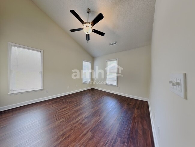 Building Photo - 6012 Eaglesfield Dr