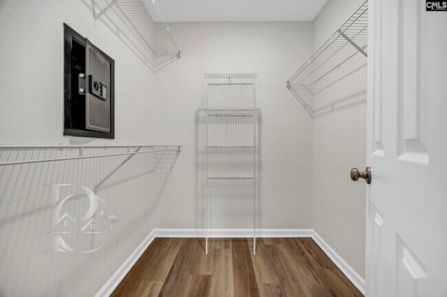 Building Photo - 508 Lanesborough Dr