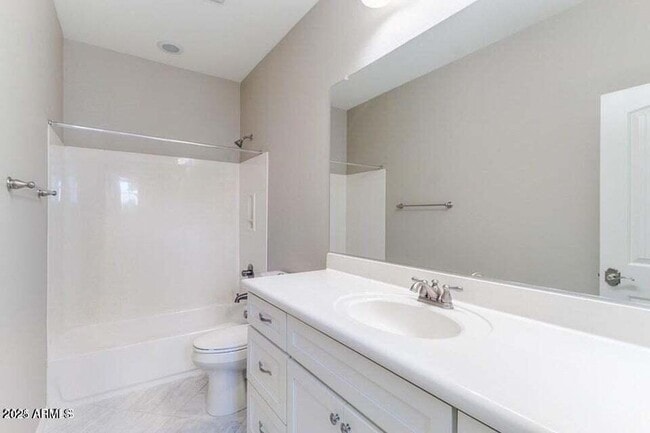 Building Photo - 15837 S 11th Way
