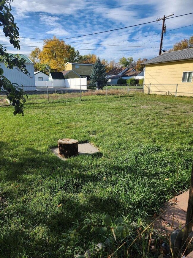 Building Photo - 2 bedroom in Laurel MT 59044