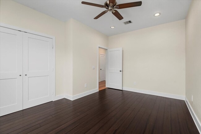 Building Photo - 2002 Lynnfield St