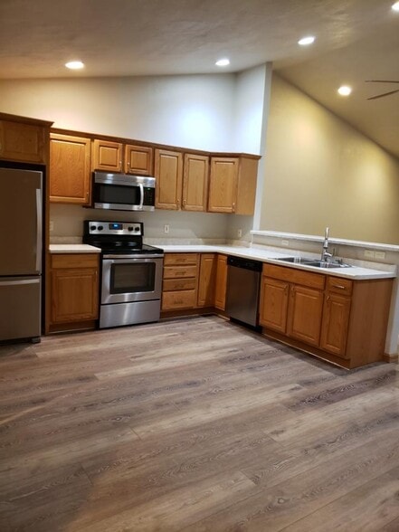 Building Photo - 2173 Hillington Dr