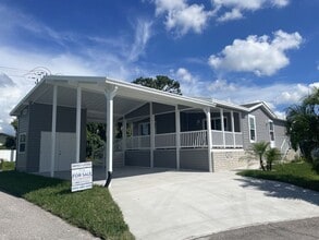 Building Photo - 988 E Trinidad Ave