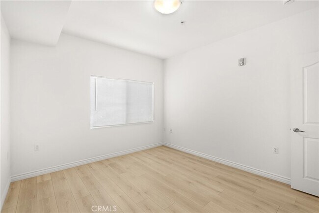Building Photo - 17888 Alburtis Ave