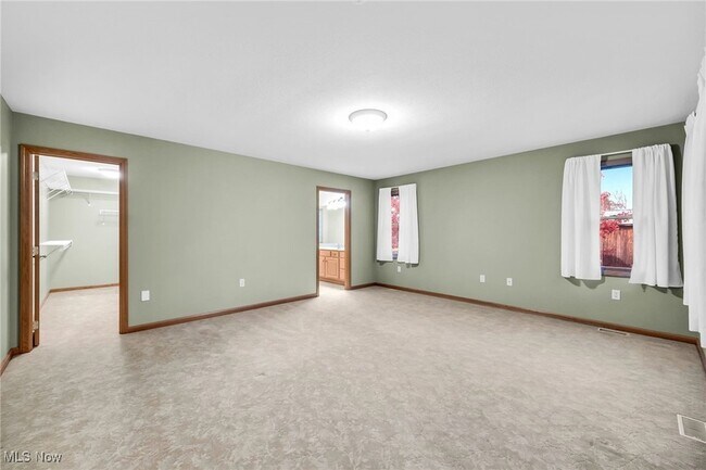 Building Photo - 2366 Stony Hill Rd