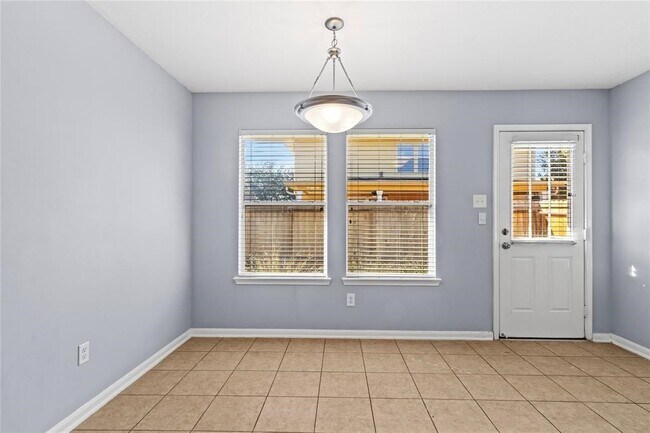 Building Photo - 7454 Riven Oaks Ct