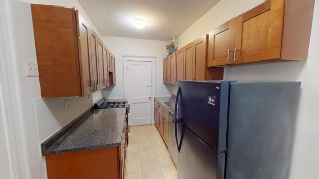 Building Photo - 1 bedroom in Boston MA 02215