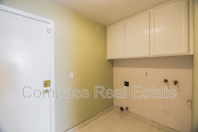 Building Photo - 3109 Heritage Valley Dr