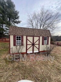 Building Photo - 1244 Mountain View Rd