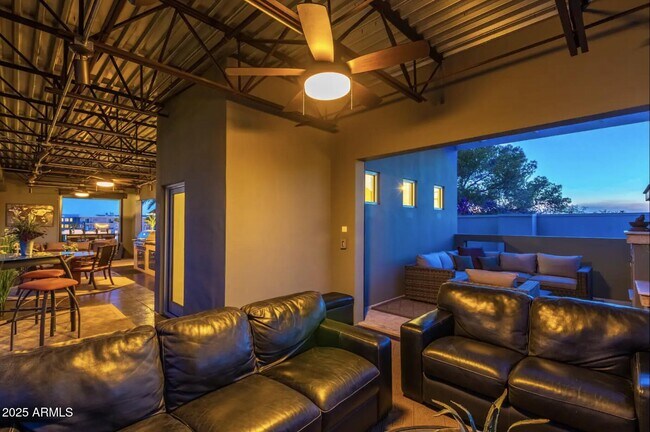 Building Photo - 7020 E 1st Ave