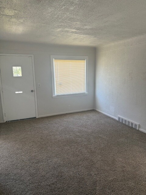 Building Photo - 12210 Longview St
