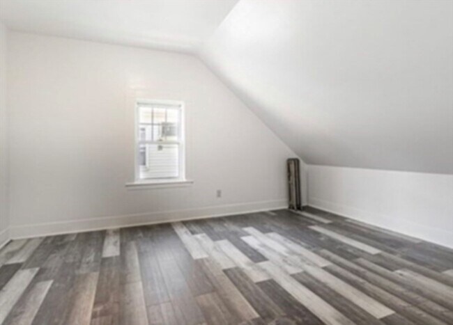 Building Photo - 16 Highland Ave