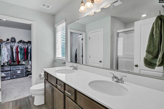 Building Photo - 620 Rothenburg Rd