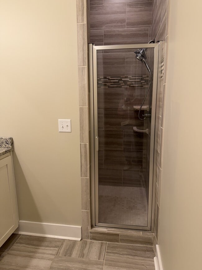 Building Photo - 117 Fern Cove