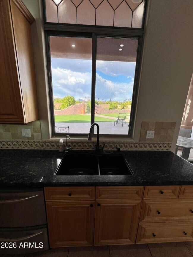 Building Photo - 3550 E June Cir