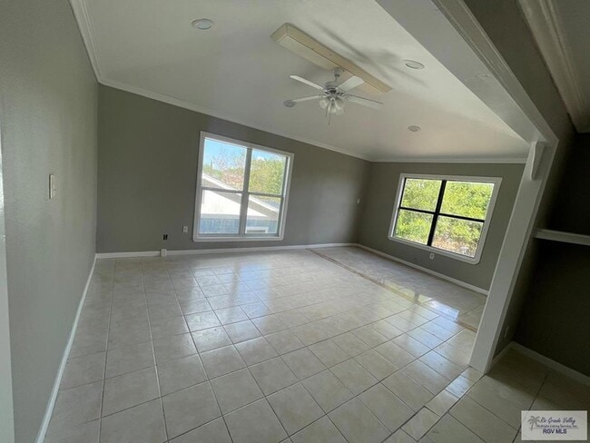 Building Photo - 1169 Calle Galaxia