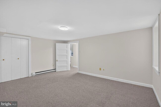 Building Photo - 3113 45th St NW