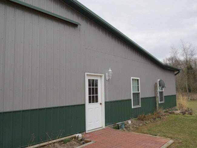 Building Photo - 399 Co Rd 2000