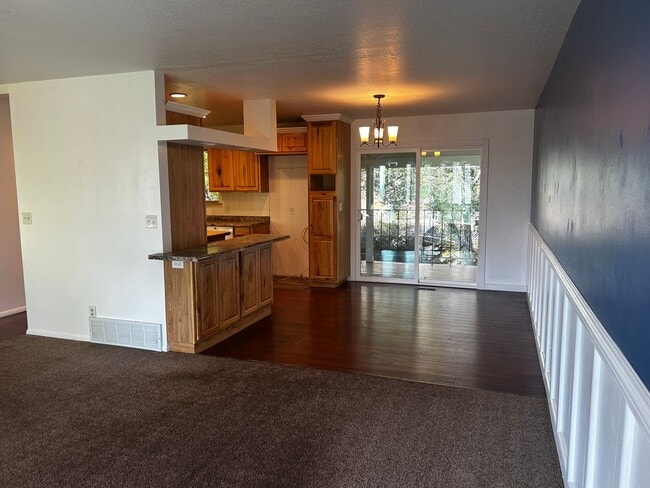 Building Photo - Price Reduced! Beautiful Home With Great S...