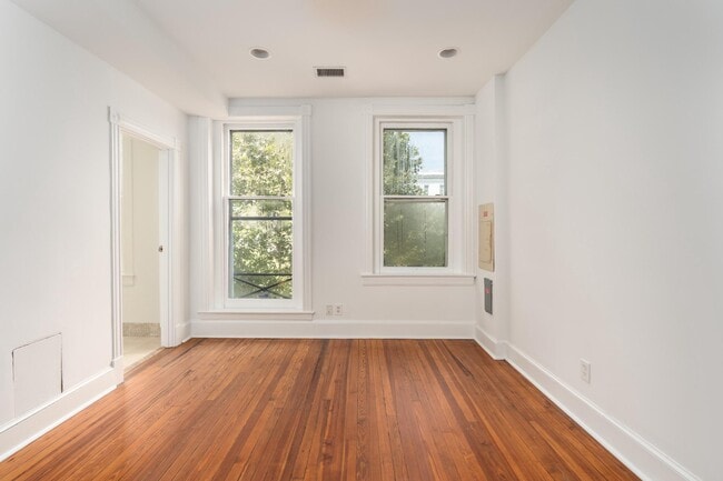 Building Photo - 1683 35th St NW