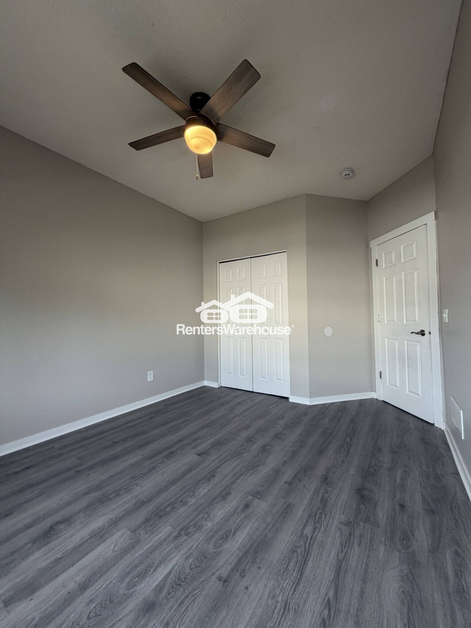 Building Photo - 8632 Savanna Oaks Bay
