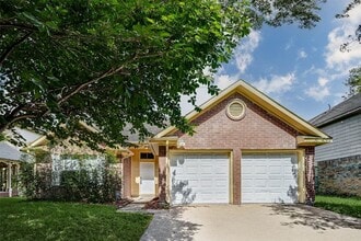 Building Photo - 11956 Braes Park Dr