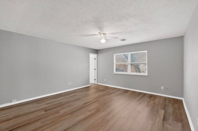 Building Photo - 6805 Newcastle Pl