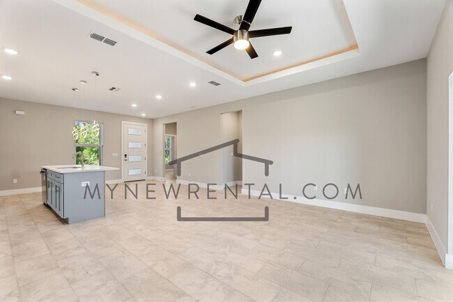 Building Photo - Deposit-Free! Modern, energy efficient hom...
