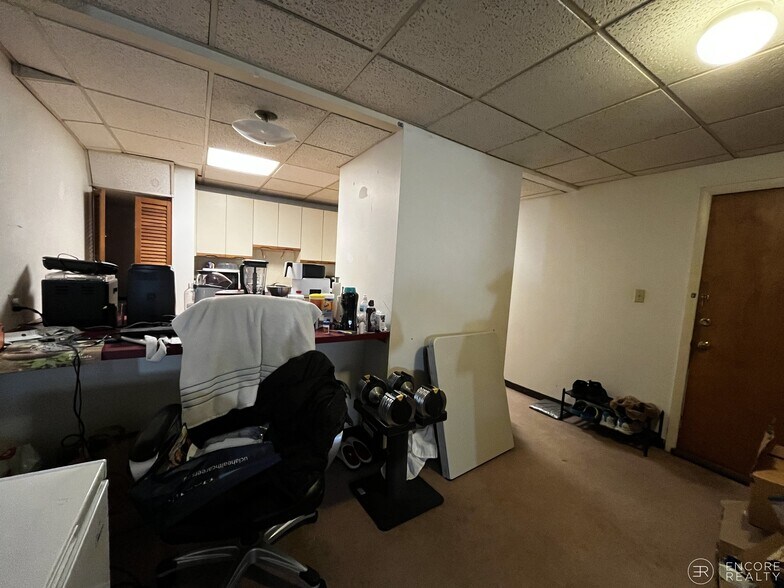 Building Photo - 11 Stearns Rd