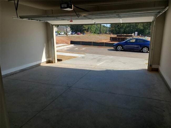Building Photo - 4151 Fulson Dr