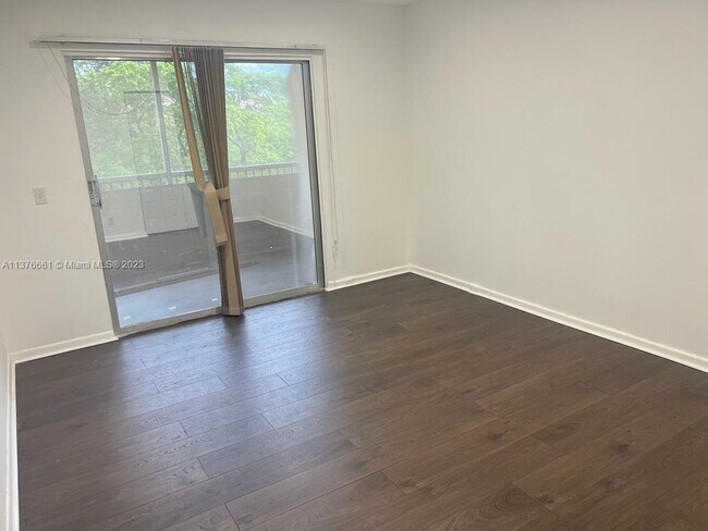 Building Photo - 13455 SW 9th Ct