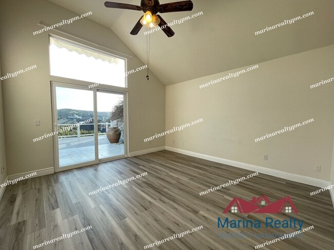 Building Photo - Available August 1st   Waterview Large Bal...