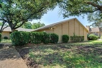 Building Photo - 4903 Ledgestone Dr