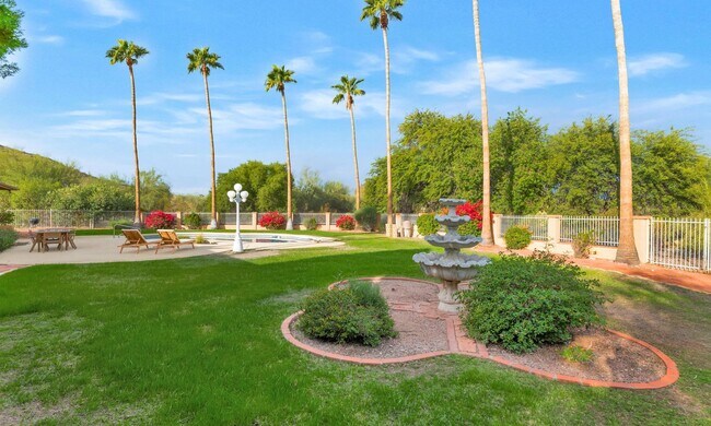 Building Photo - 4626 E. Mountain View Ct Phoenix, AZ 85028