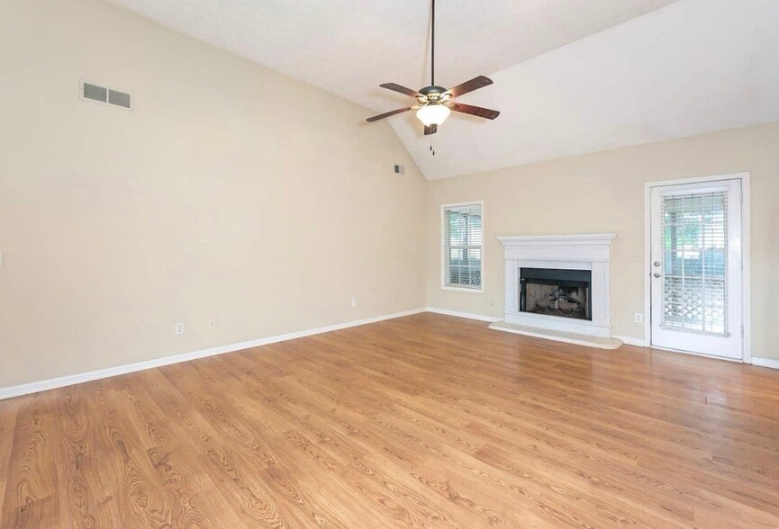 Building Photo - 315 Meadow Gate Ct