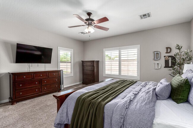 Building Photo - 6219 S Banning St