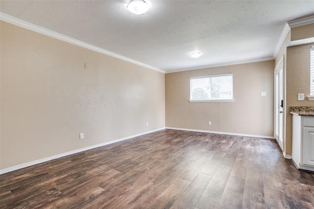 Building Photo - 1410 Thackery Dr