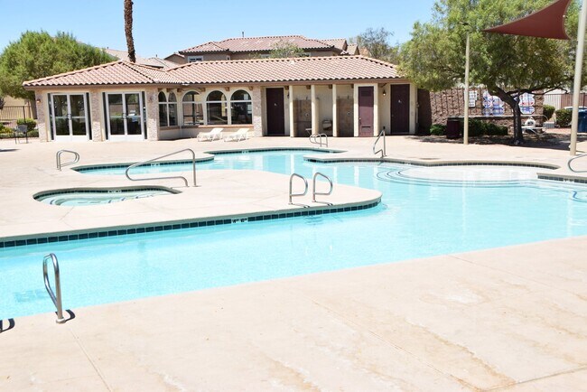 Building Photo - HENDERSON UPGRADED 4 BEDROOM HOME
