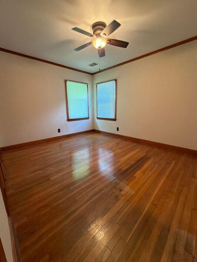 Building Photo - 41 Summar Dr