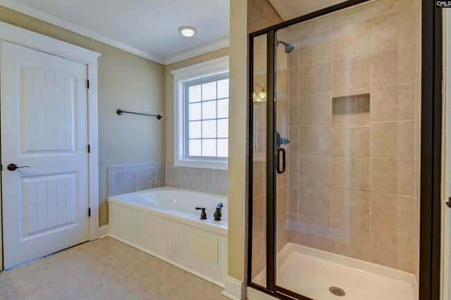 Building Photo - 33 Heather Laurel Ct