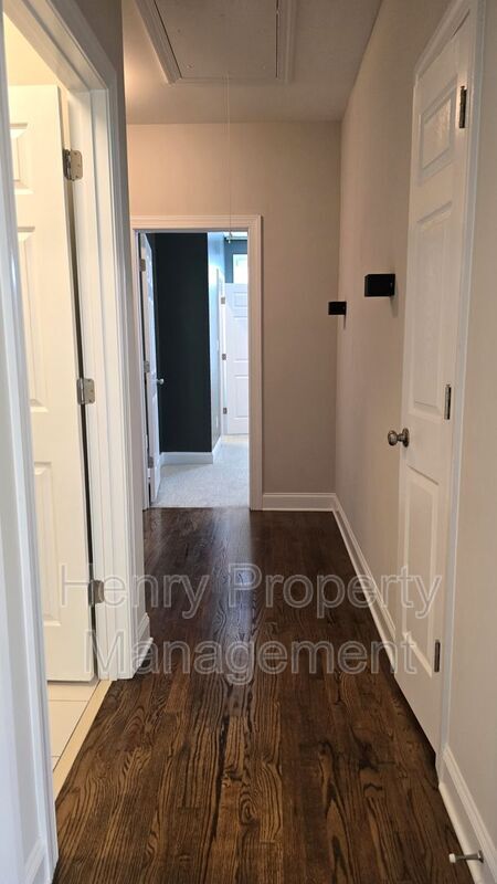 Building Photo - 1531 Yarborough Park Dr