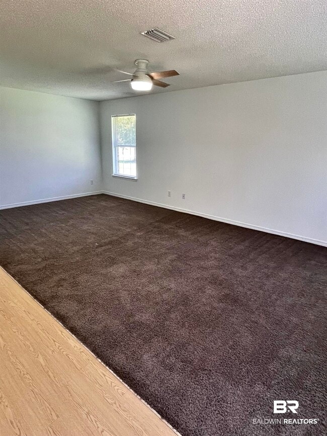 Building Photo - 1476 W Fairway Dr