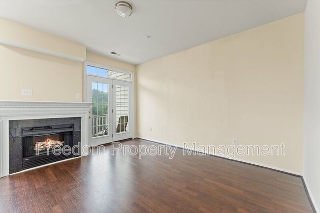 Building Photo - 9530 Walker Way